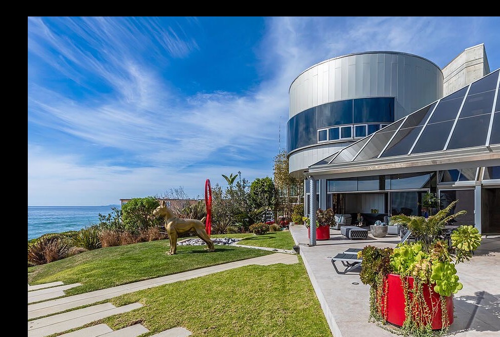 Malibu 41800 蓝天海景外观